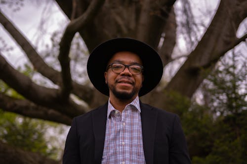 Foto d'estoc gratuïta de barba, barret, foto vertical