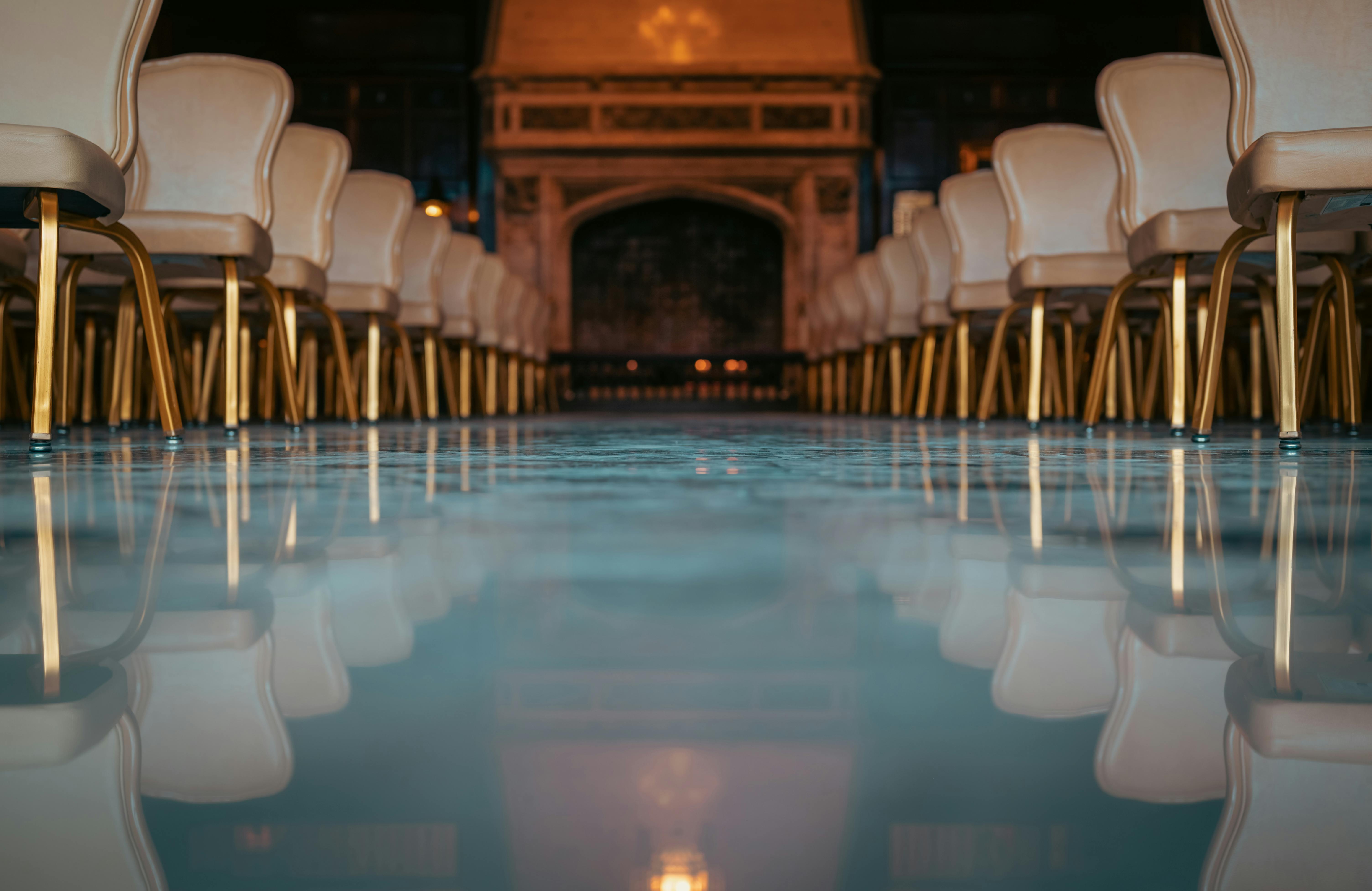 10. Aturan Emas Penataan Furnitur yang Harmonis