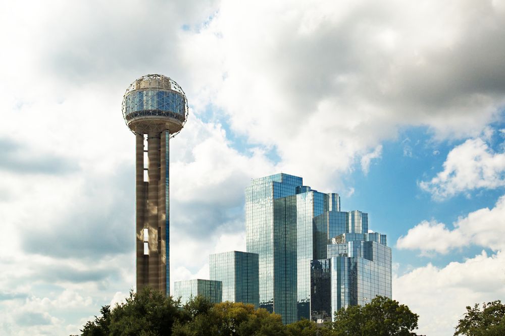 Oak Cliff street and buildings in Dallas