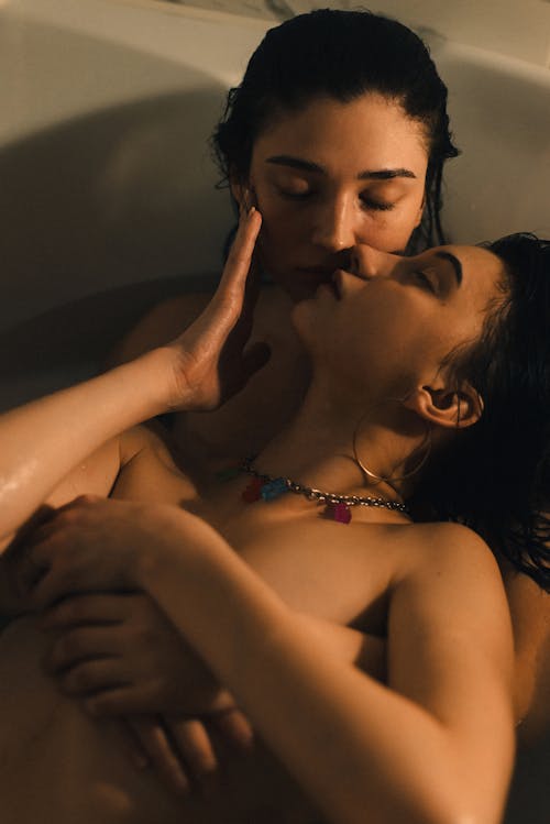 Naked Lesbian Couple Kissing