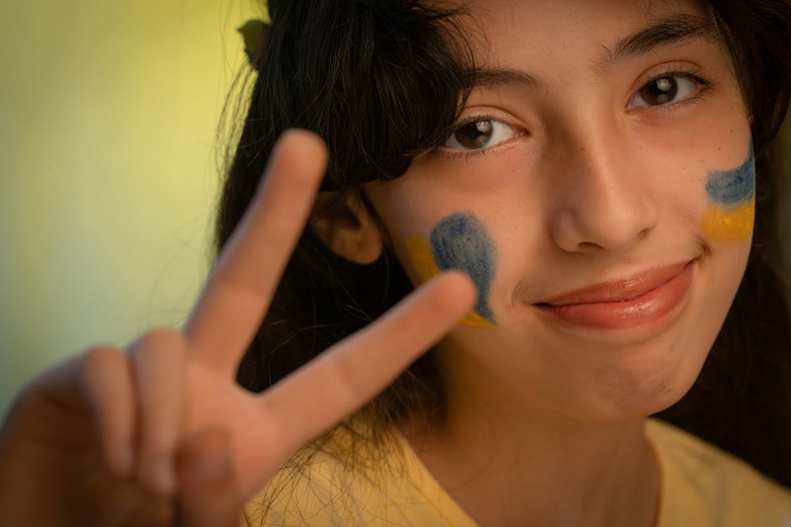 peace sign face paint