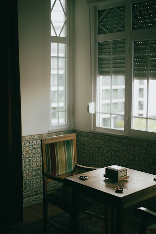 Základová fotografie zdarma na téma domácí interiér, klasický, místnost