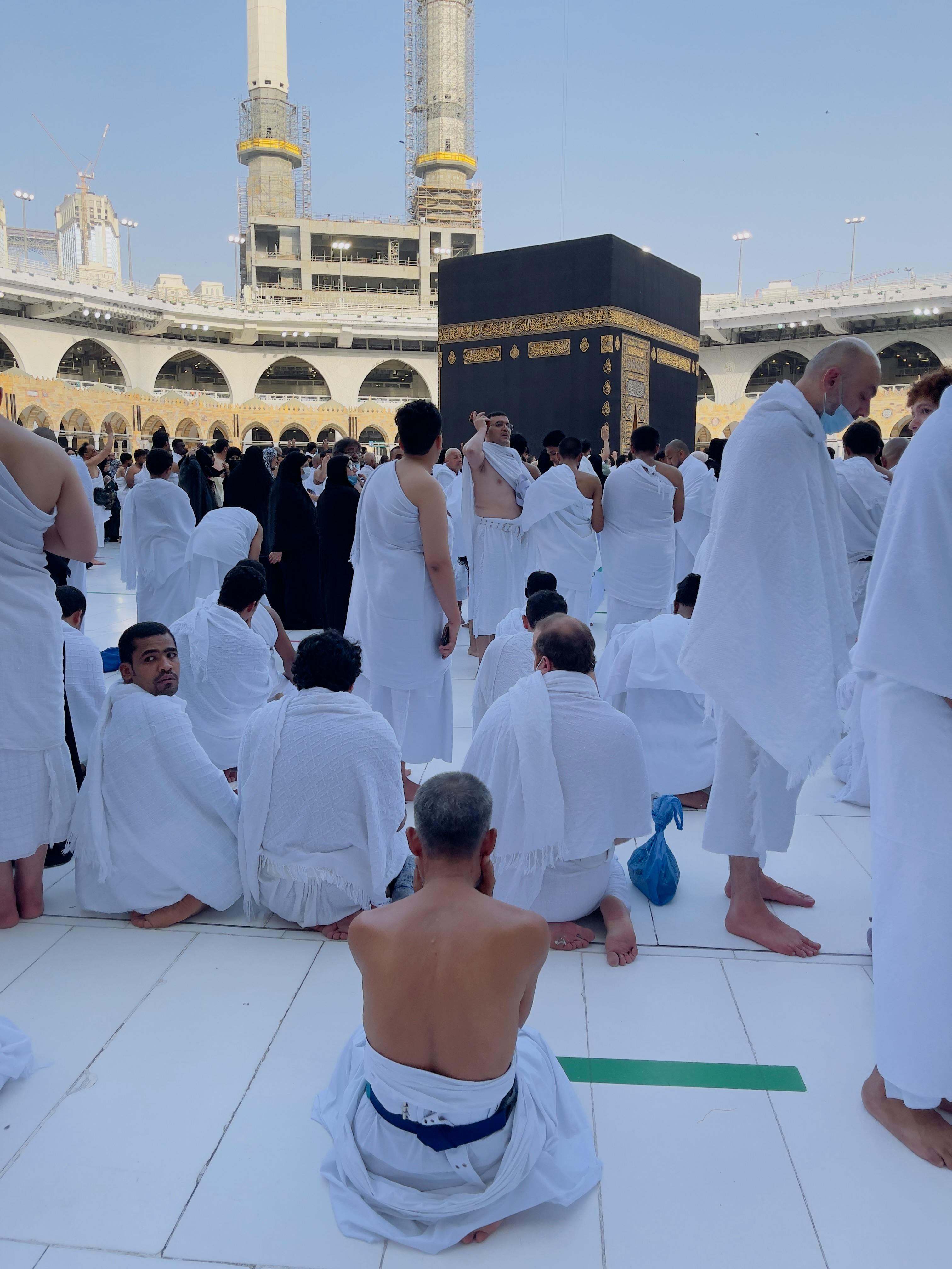 Crowd around Kaaba in Mecca at Sunset · Free Stock Photo