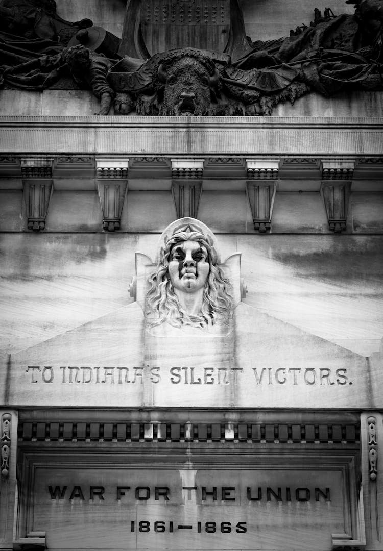 Indianapolis War Monument