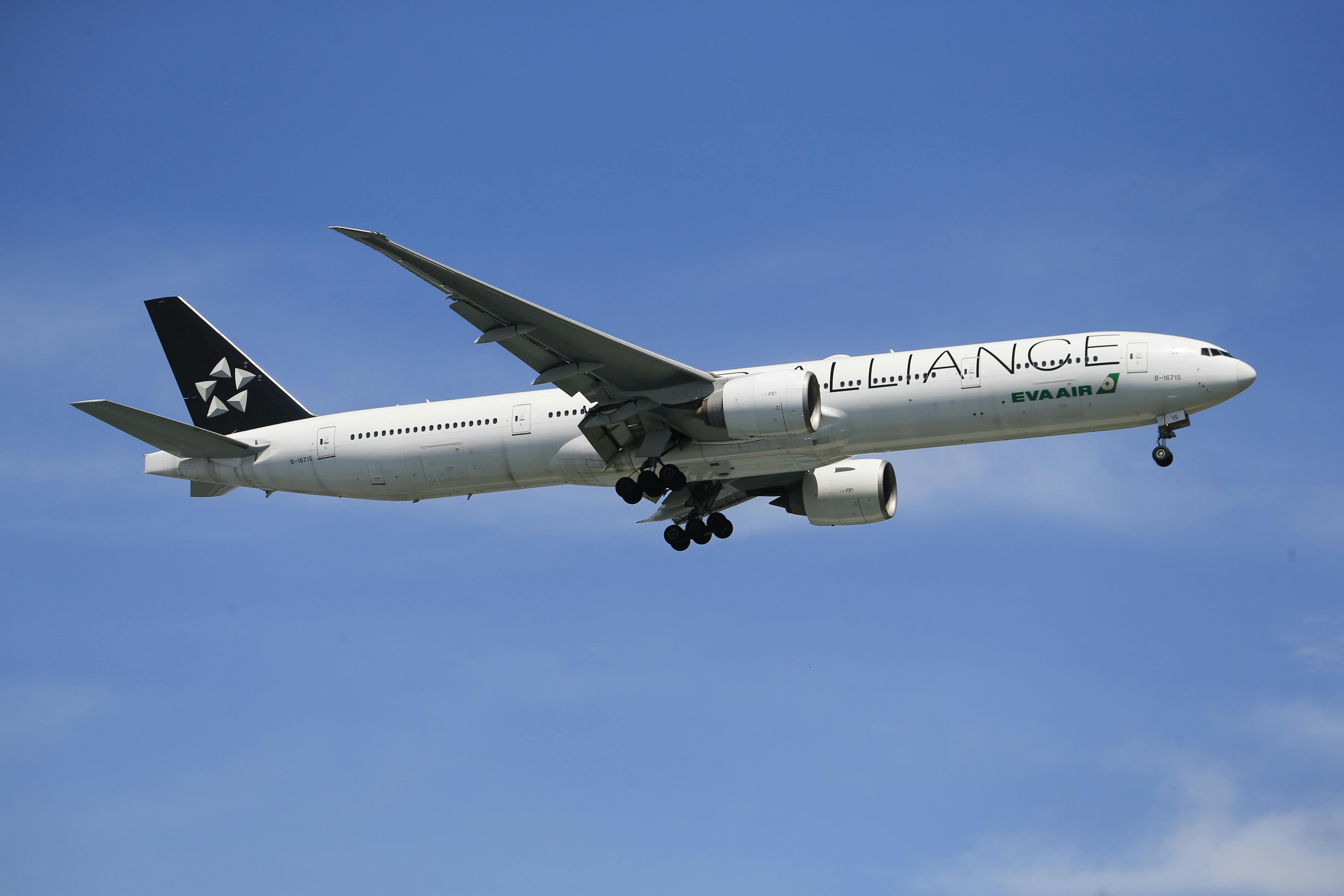 airline alliances global network - Travel And Tour World — Photo by Jeffry Surianto on Pexels