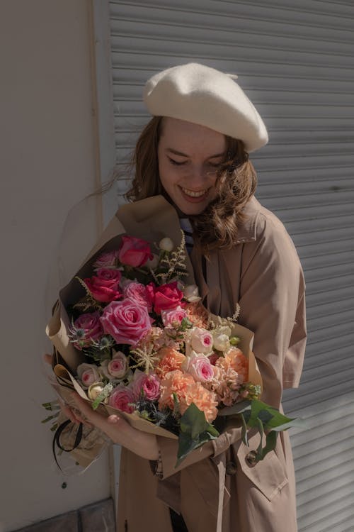 Foto stok gratis baret, buket, bunga-bunga
