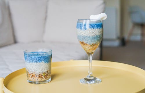 Deux Verres à Boire Transparents