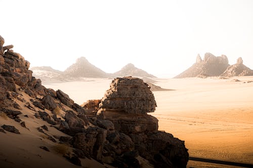 Foto profissional grátis de aborrecido, deserto, estéril