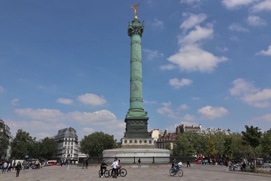 View of Place de la Bastille in Paris featuring the July Column on a clear day.
