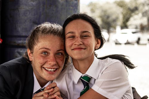 Foto d'estoc gratuïta de adolescència, adolescents, amics