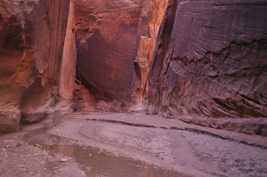 Explore the breathtaking sandstone formations and narrow passages of Buckskin Gulch.
