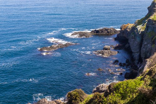 Crashing Waves on the Rock Formation