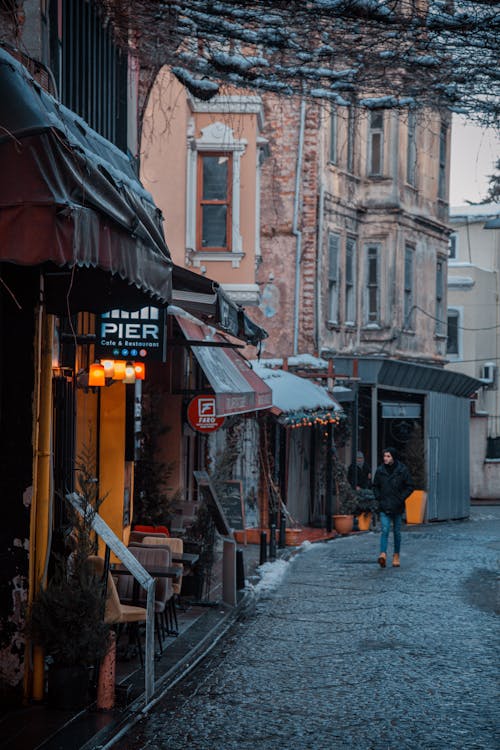 Základová fotografie zdarma na téma chůze, obchody, osoba