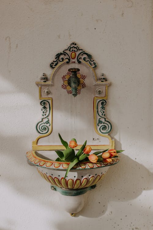 Ceramic Wash Basin with Tulip Flowers