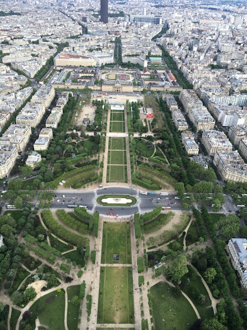 Foto d'estoc gratuïta de champ de mars, ciutat, edificis