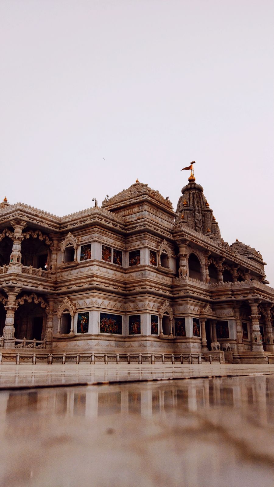 Prem Mandir photo 8