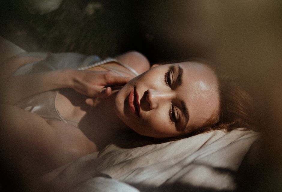 How Sleep Deprivation Triggers Mental Health Decline: A Recovery Protocol for Cognitive Restoration
