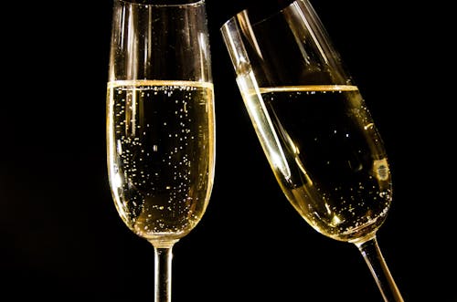 Kostenloses Stock Foto zu alkohol, brille, champagner