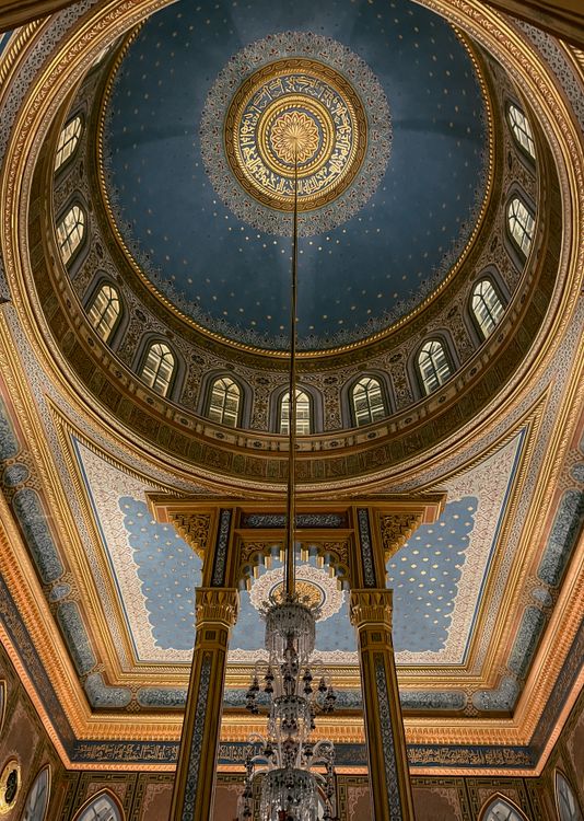 Ceiling in a Traditional Mosque · Free Stock Photo