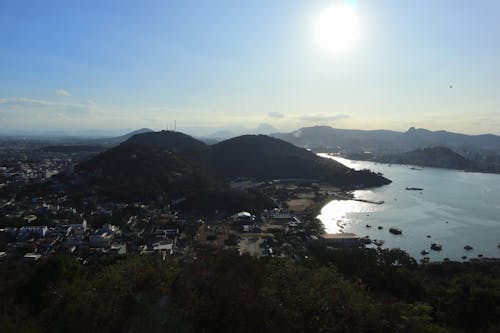 Foto profissional grátis de abadia, água do mar, automóveis