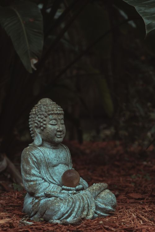 Sculpture of Buddha · Free Stock Photo