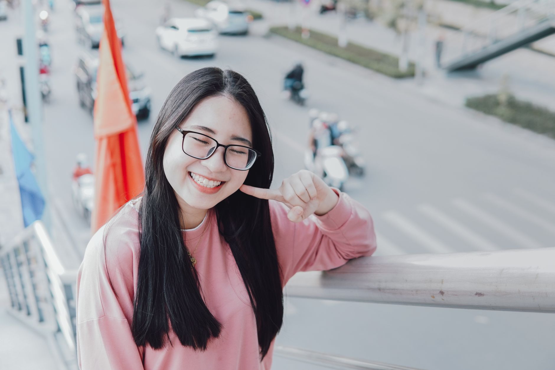 Chọn ngôn ngữ phù hợp là bước đầu tiên để CV của bạn tỏa sáng.