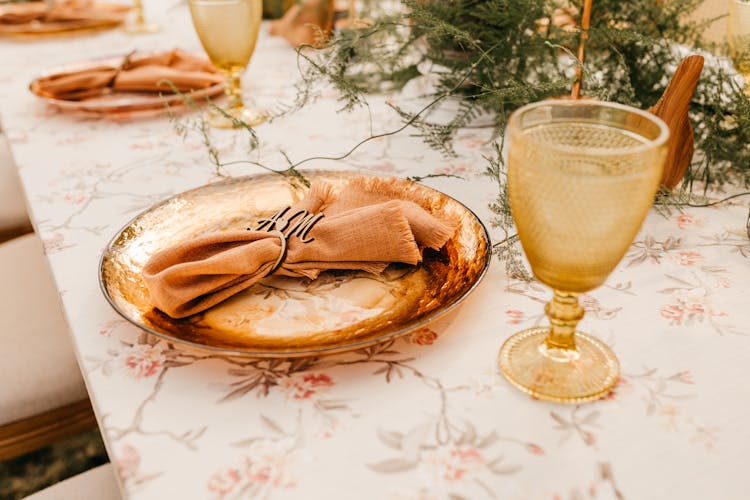 Elegant Festive Dinner Table Setting 