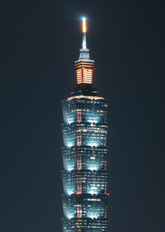 taipei 101 at night