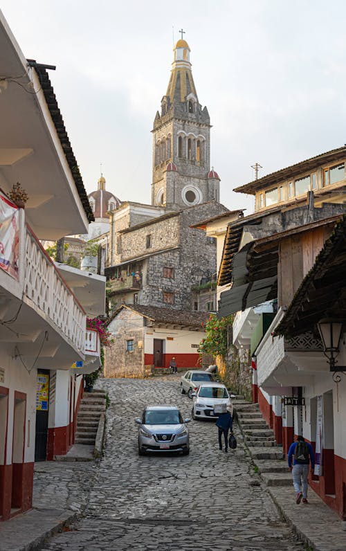 Fotos de stock gratuitas de adoquín, callejón, catedral