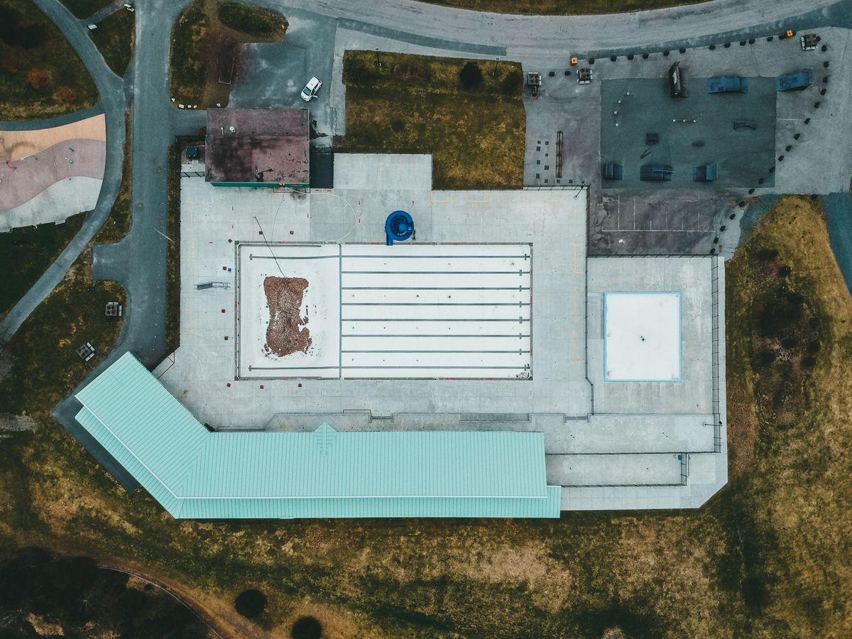 Why more businesses are choosing PVC roofing – flat commercial rooftop