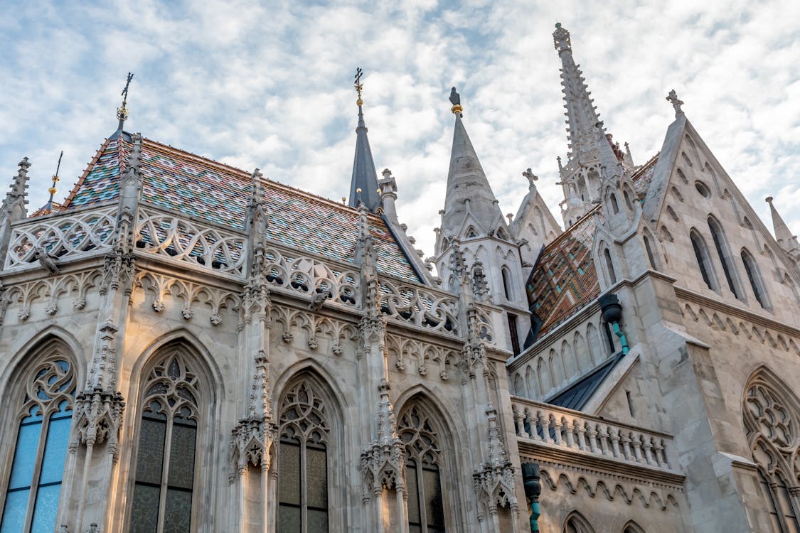 Ilmainen kuvapankkikuva tunnisteilla 11. vuosisata, arkkitehtuuri, Budapest