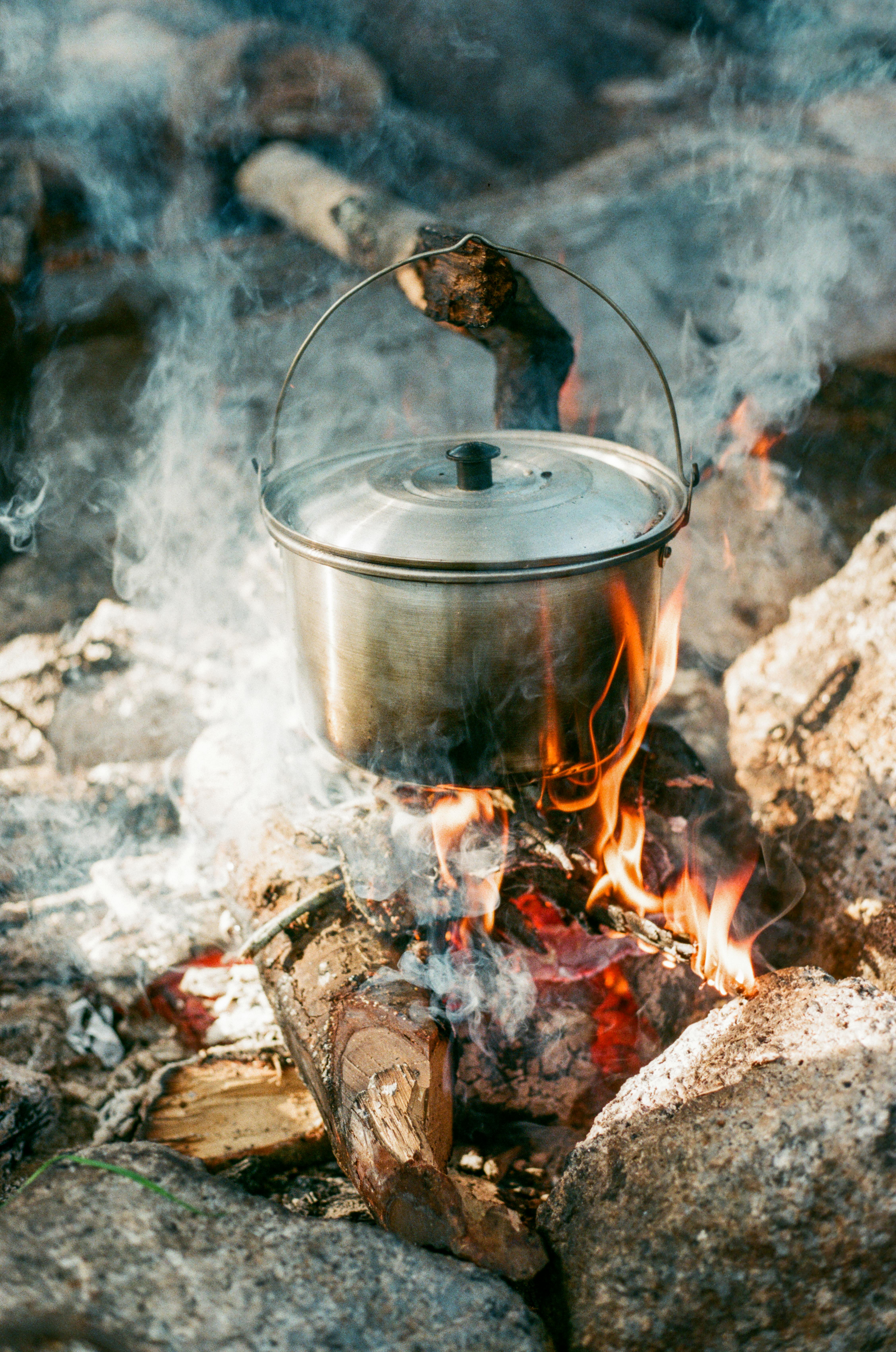 5+ Thousand Cooking Pot Over Fire Royalty-Free Images, Stock Photos &  Pictures