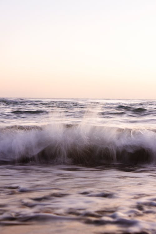 Long Exposure of a Sea Wave Near the Shore