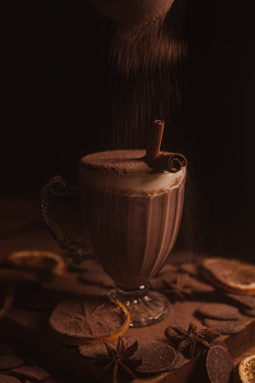 Free Sprinkling Chocolate on Coffee Stock Photo