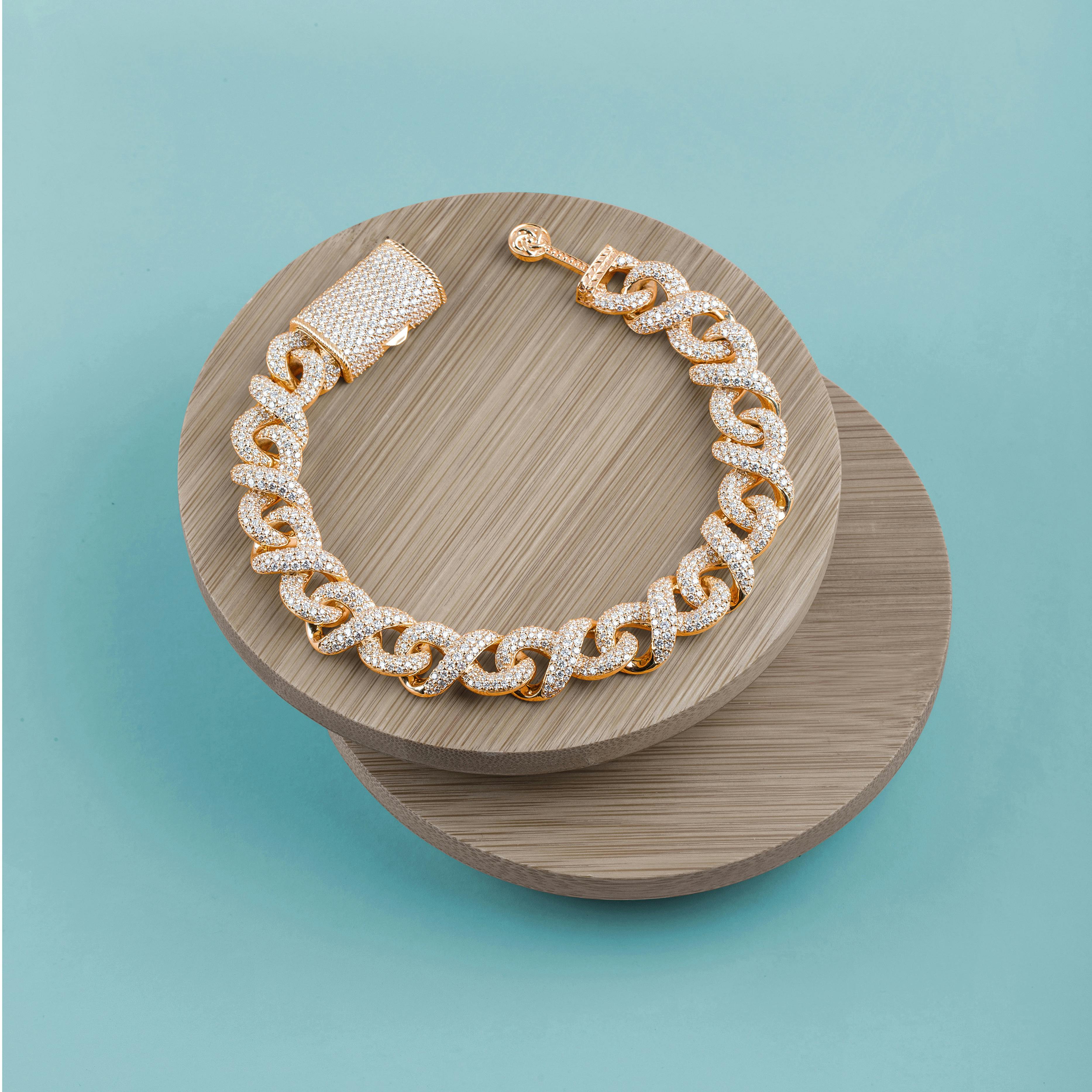 22,187+ Best Free Gold fish Stock Photos & Images · 100% Royalty-Free