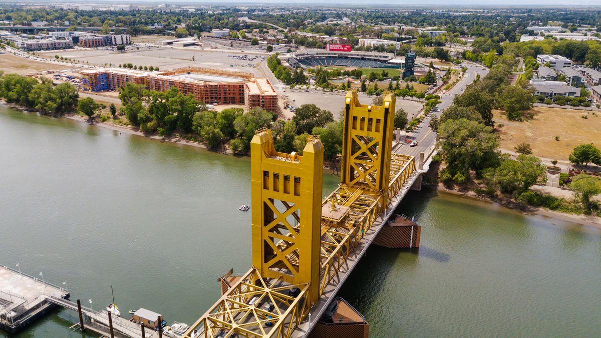 How to Enter Cash Prize Sweepstakes in Stockton, California Without Scams