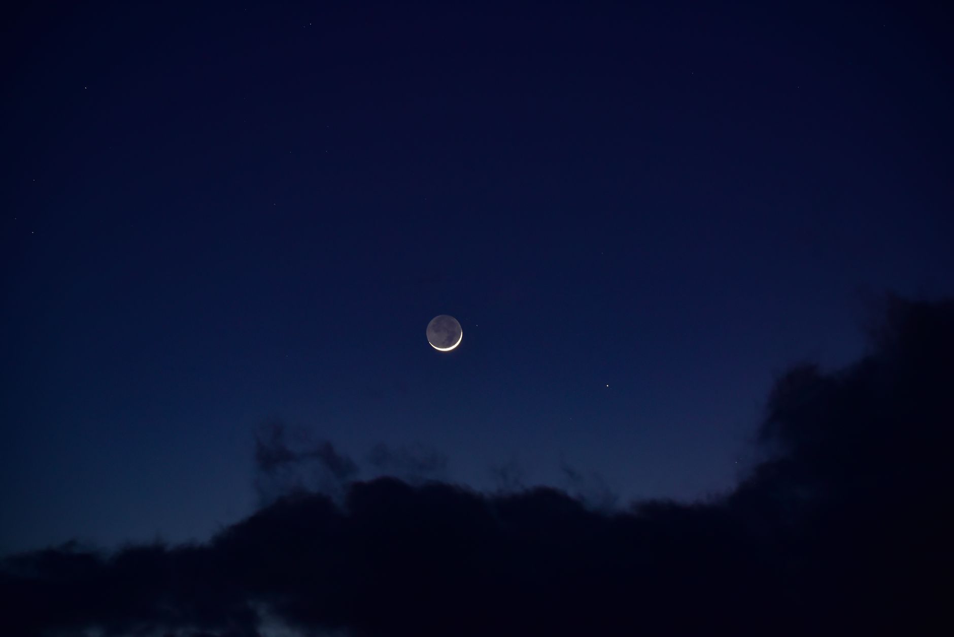 Sleep Cycles Explained: How They Work — and Should You Calculate Them?