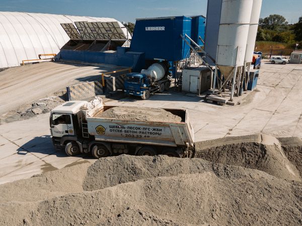 Bulk sand and gravel materials ready for delivery in Lake Charles, Louisiana