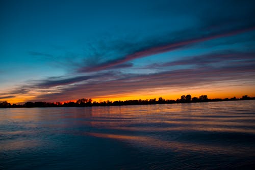 Foto d'estoc gratuïta de acomiadar-se, aigua, alba