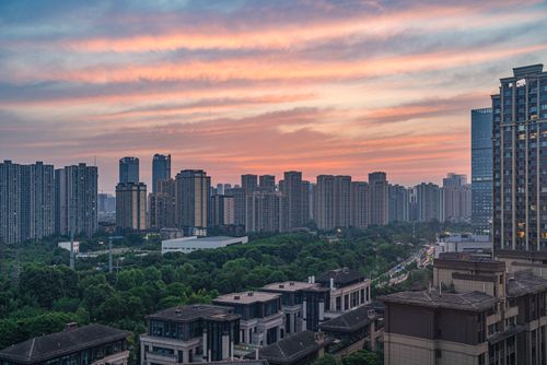 Free Stunning view of a city skyline during sunset, highlighting urban architecture and pink skies. Stock Photo