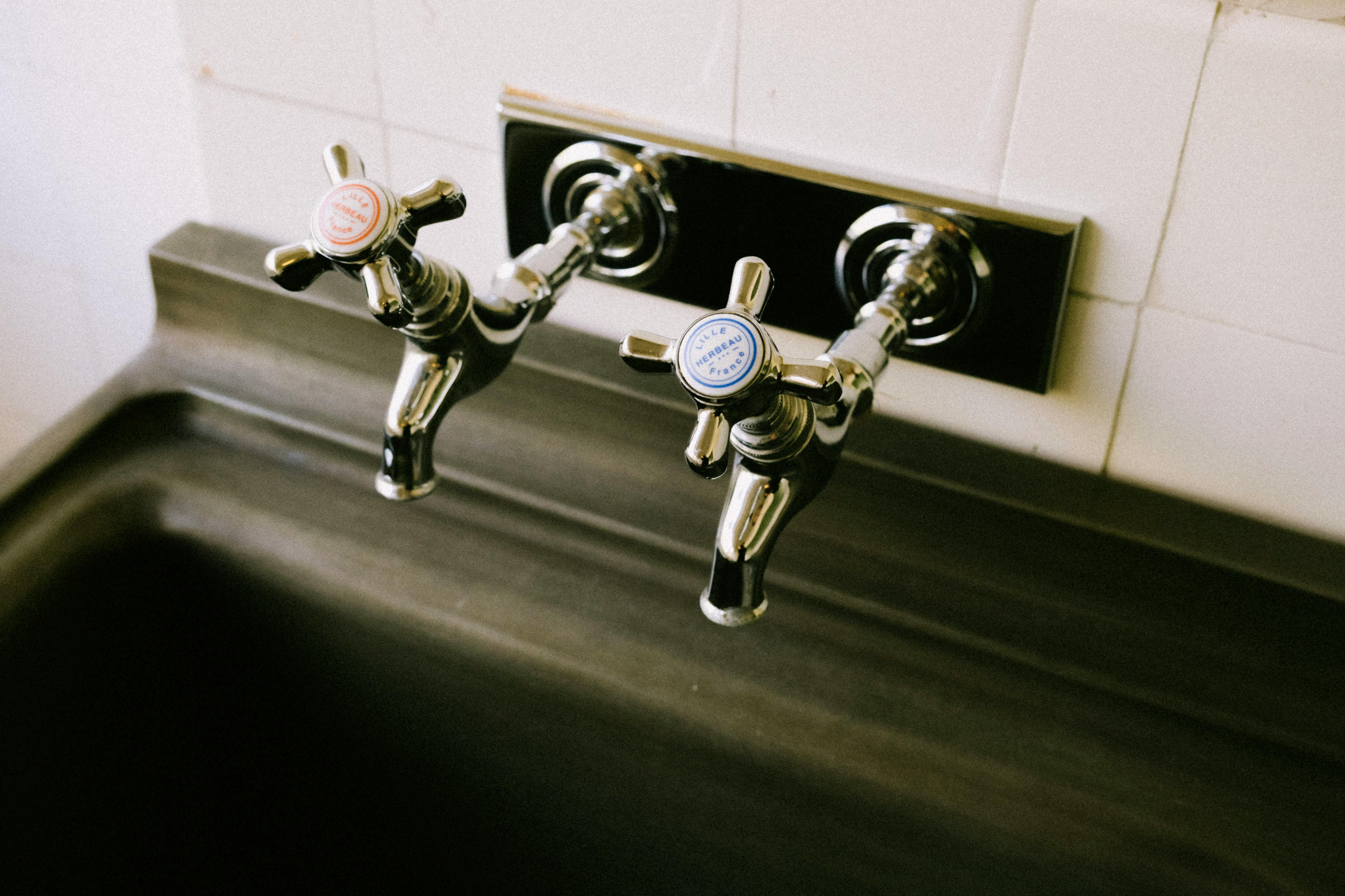 6 Small Plumbing Tasks That You Can Manage Yourself at Home