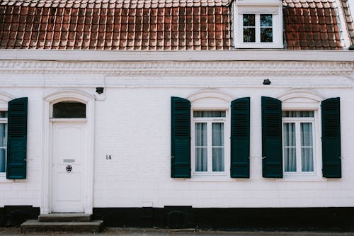 White and Brown Concrete House