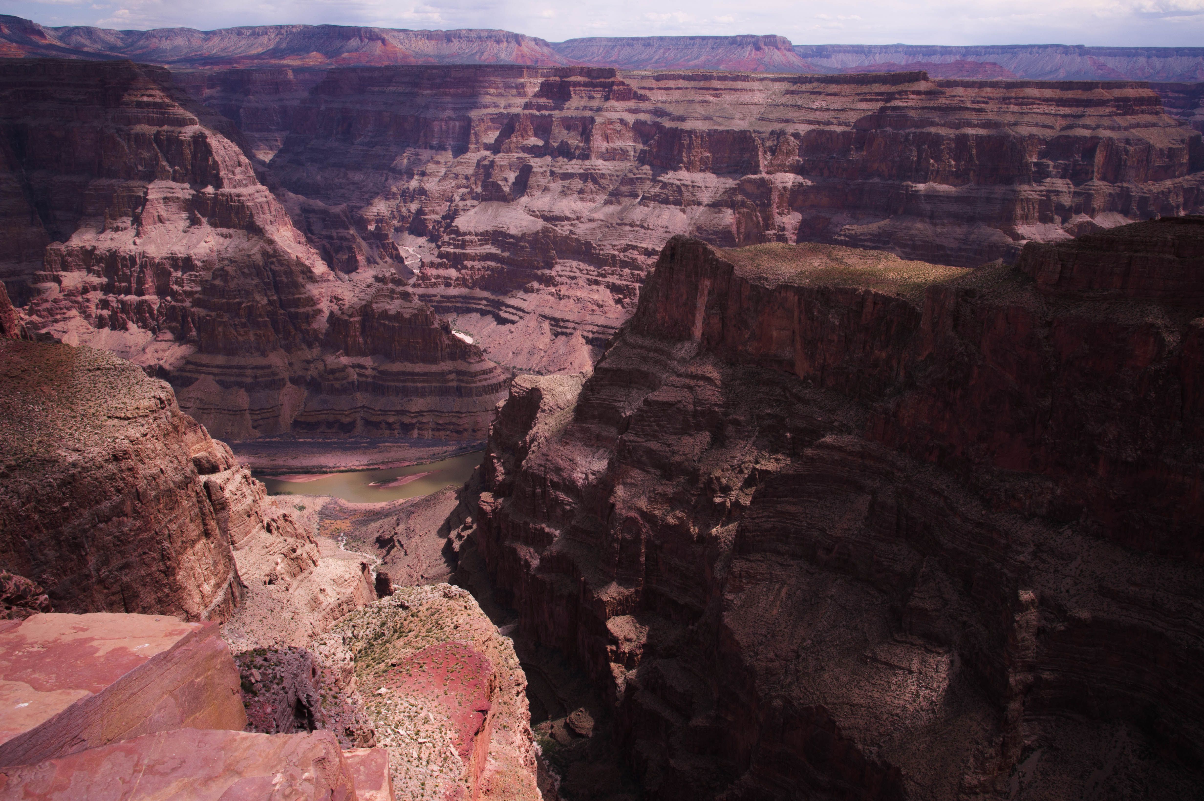 A side canyon of the Grand Canyon on the route to Havasupai