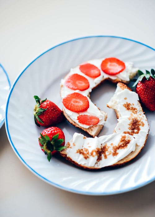 Foto stok gratis bagel, buah, krim keju