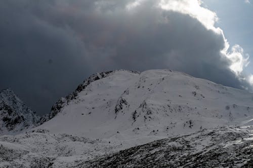 Free stock photo of heavy snow, mountainside Stock Photo