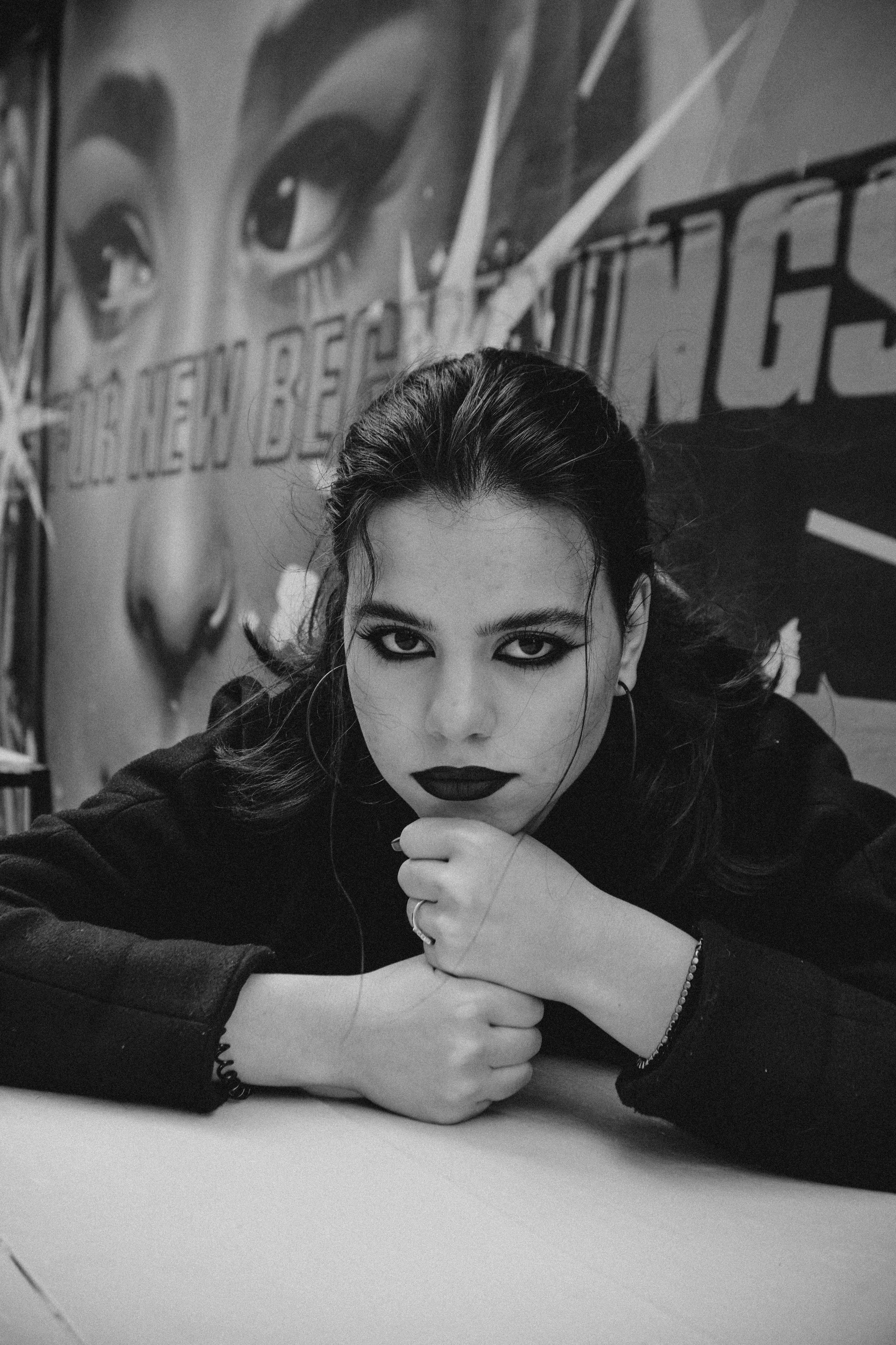 What actress does not wash her face?