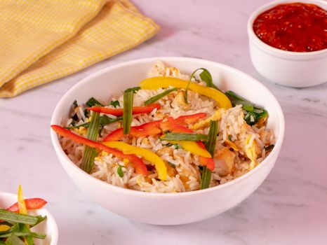 Riz sauté aux légumes