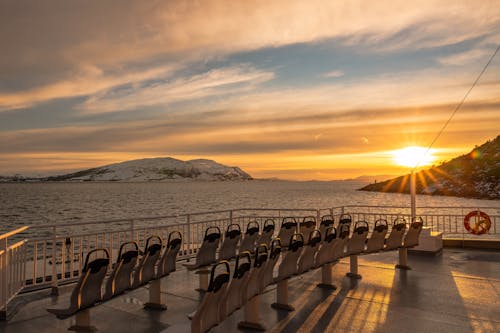 Foto profissional grátis de dramático, férias, ferry boat