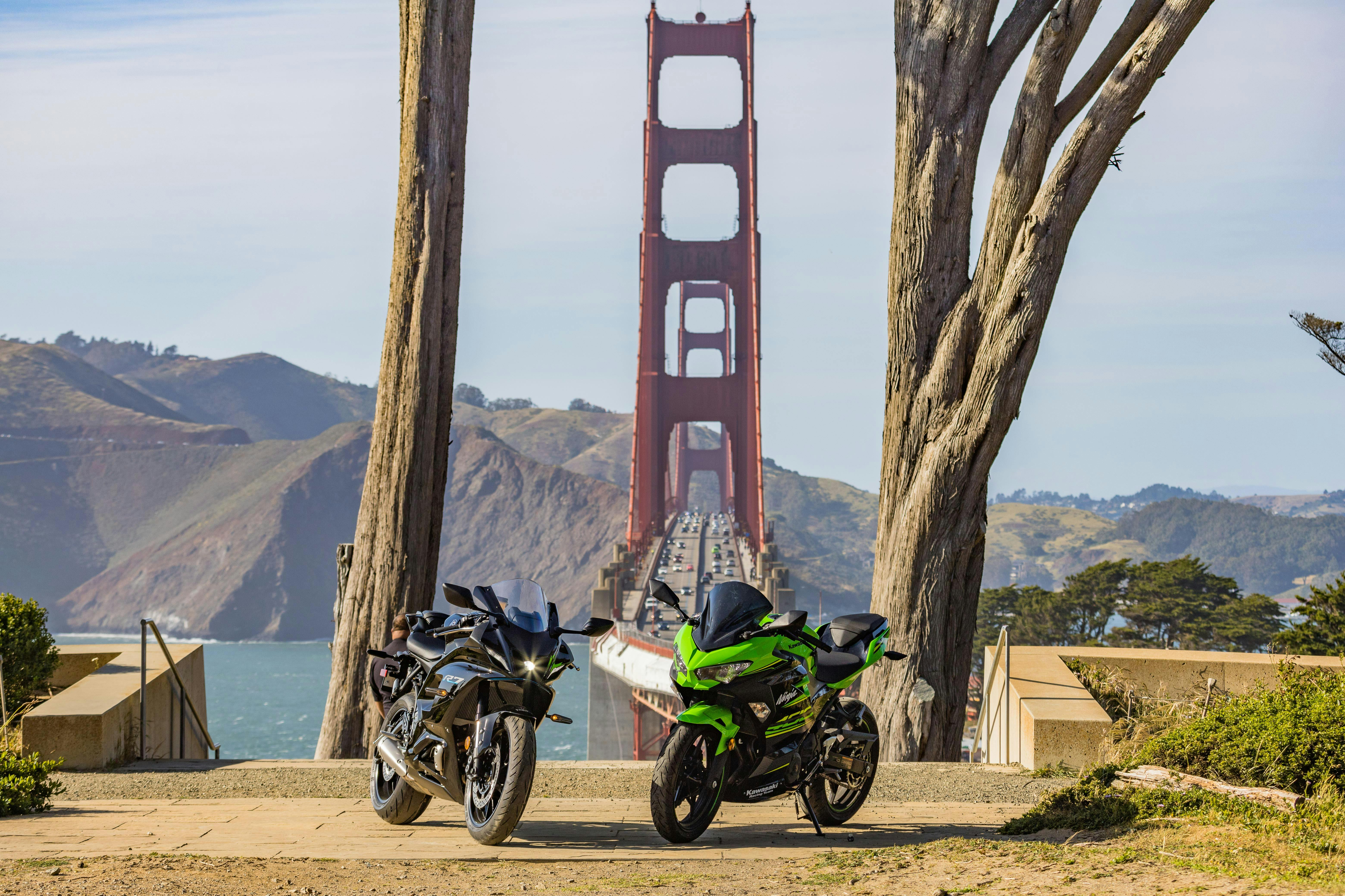 Speed Triple 1200 RX: A Top Super Naked Contender