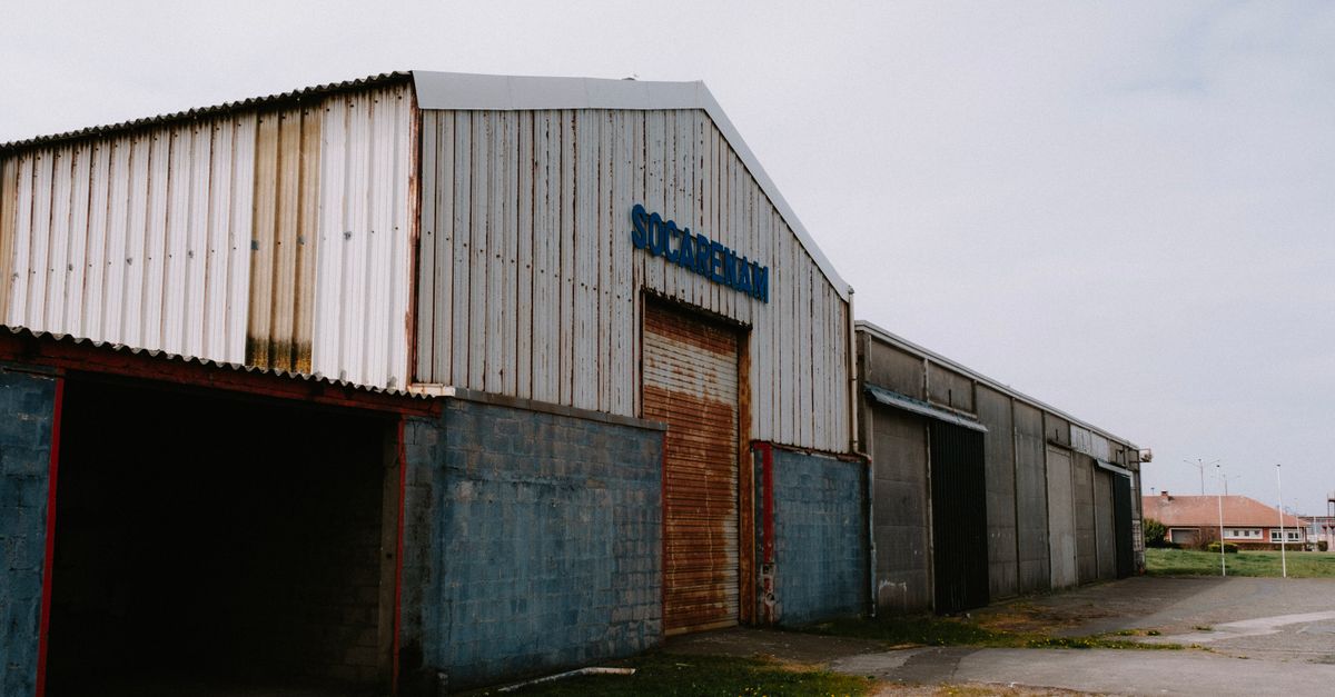 Selling your warehouse in 2026? Time on market is the real risk